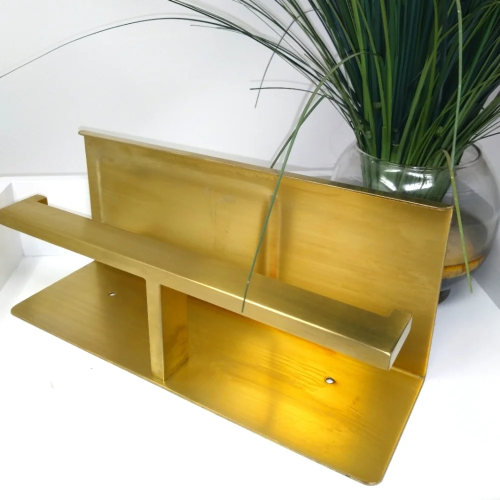 NWOT Gold Tone Wash Cloth Holder/ Shelf